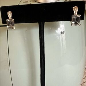 Beautiful 14 K White Gold, Aquamarine And Diamond Earrings Pierced.